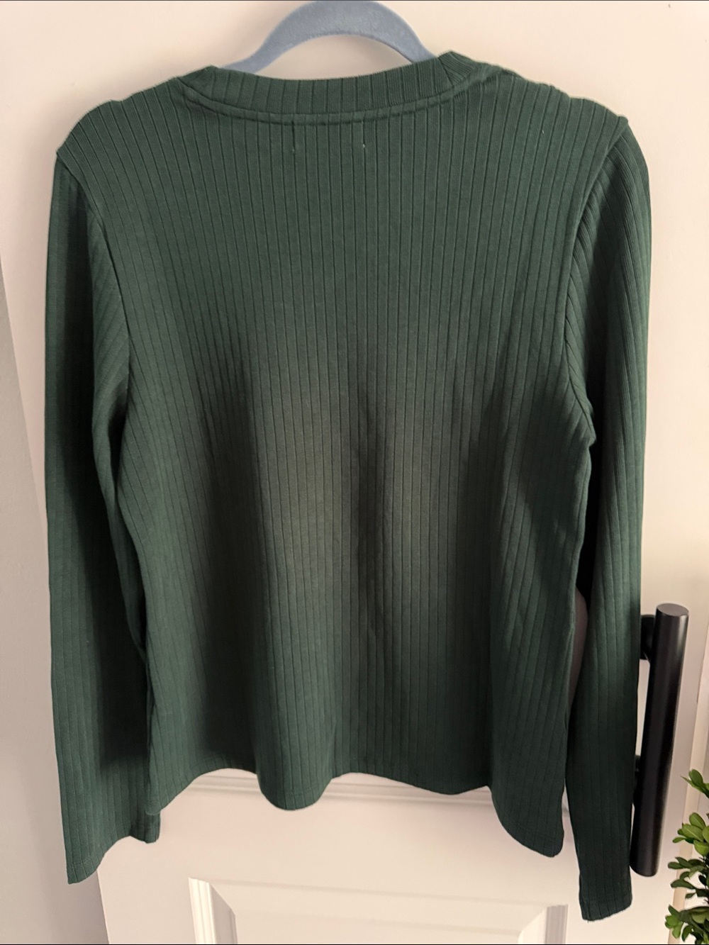 Nation LTD Maxine Pine Ribbed Long Sleeve Top with Leather-Look Shoulders XL - Picture 8 of 8